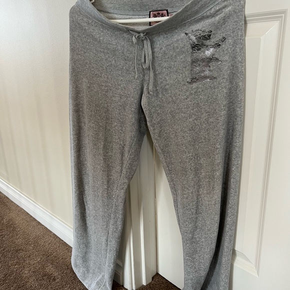 Juicy Couture velour tracksuit - hoodie & bottom - Picture 5 of 7